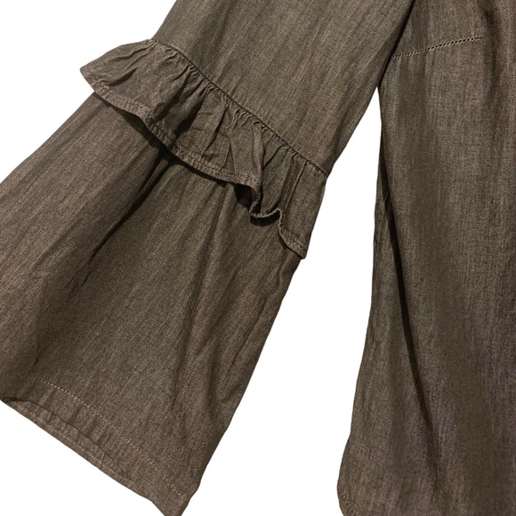 GAP Charcoal Denim Top - Picture 3 of 9